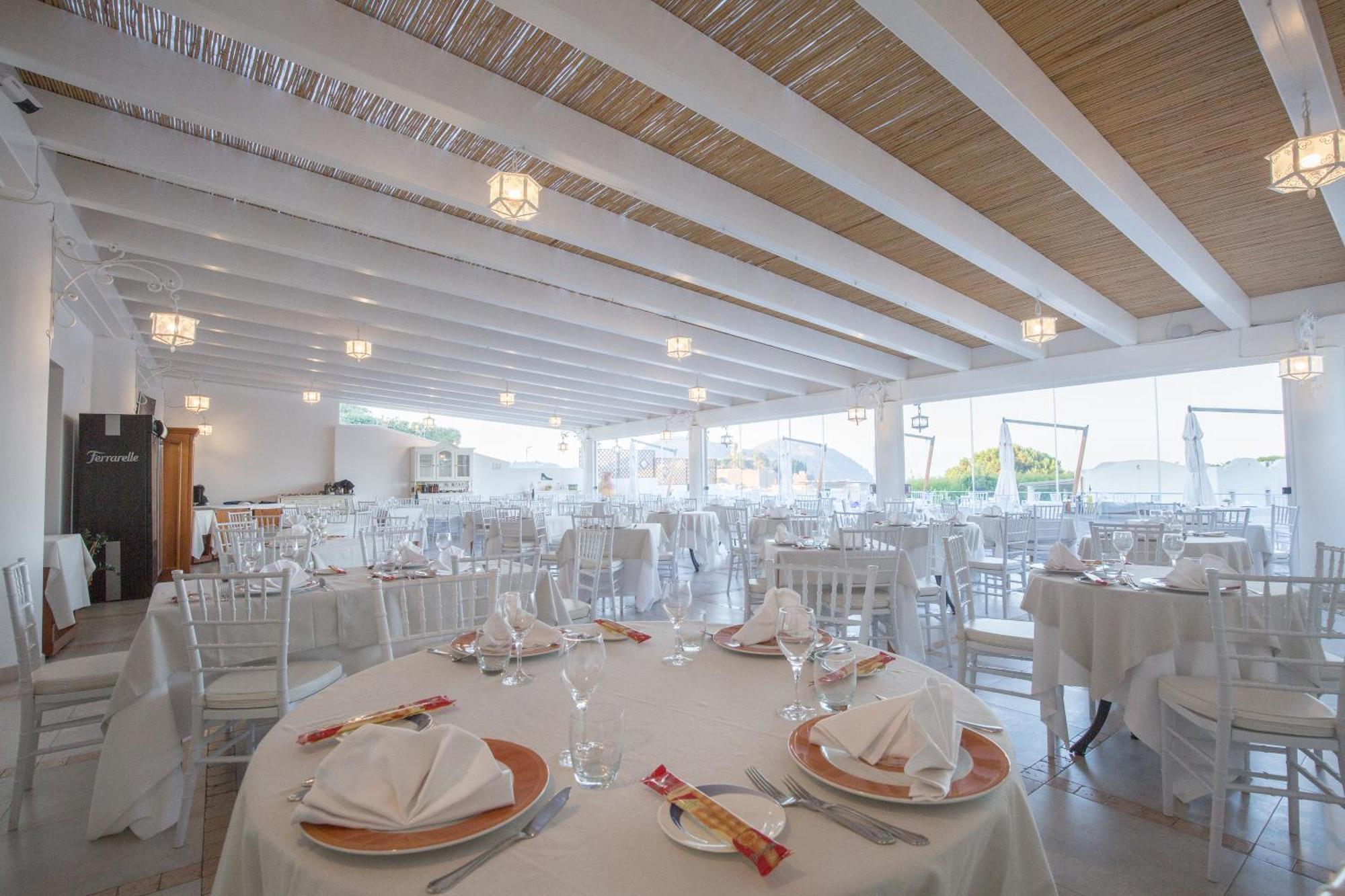 Hotel Tritone Lipari Zewnętrze zdjęcie